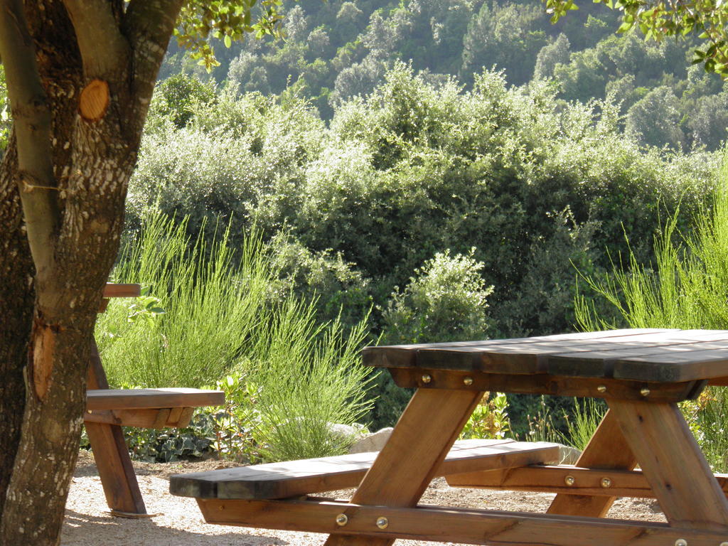 L'Ogliastru Bed & Breakfast Ucciani ภายนอก รูปภาพ